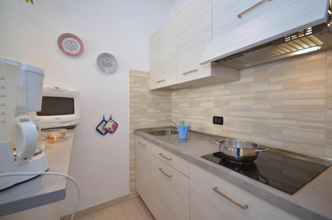 Residenza Alisei Apartment Lignano Sabbiadoro Bagian luar foto